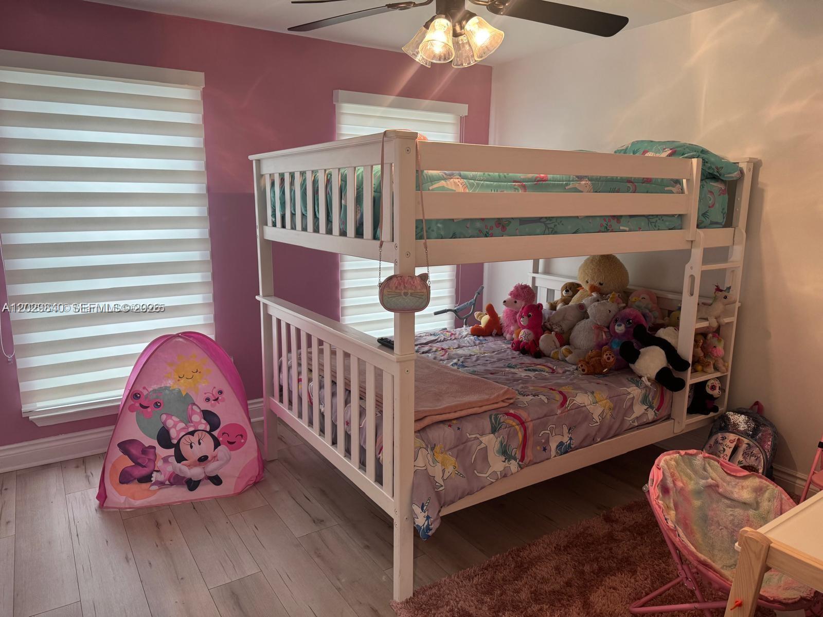 Property photo # 4