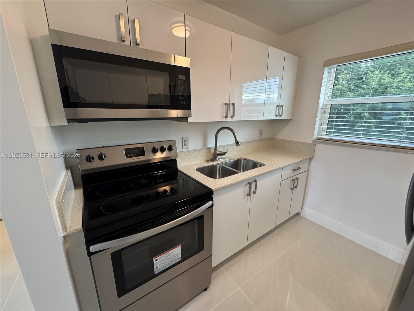 Property photo # 6