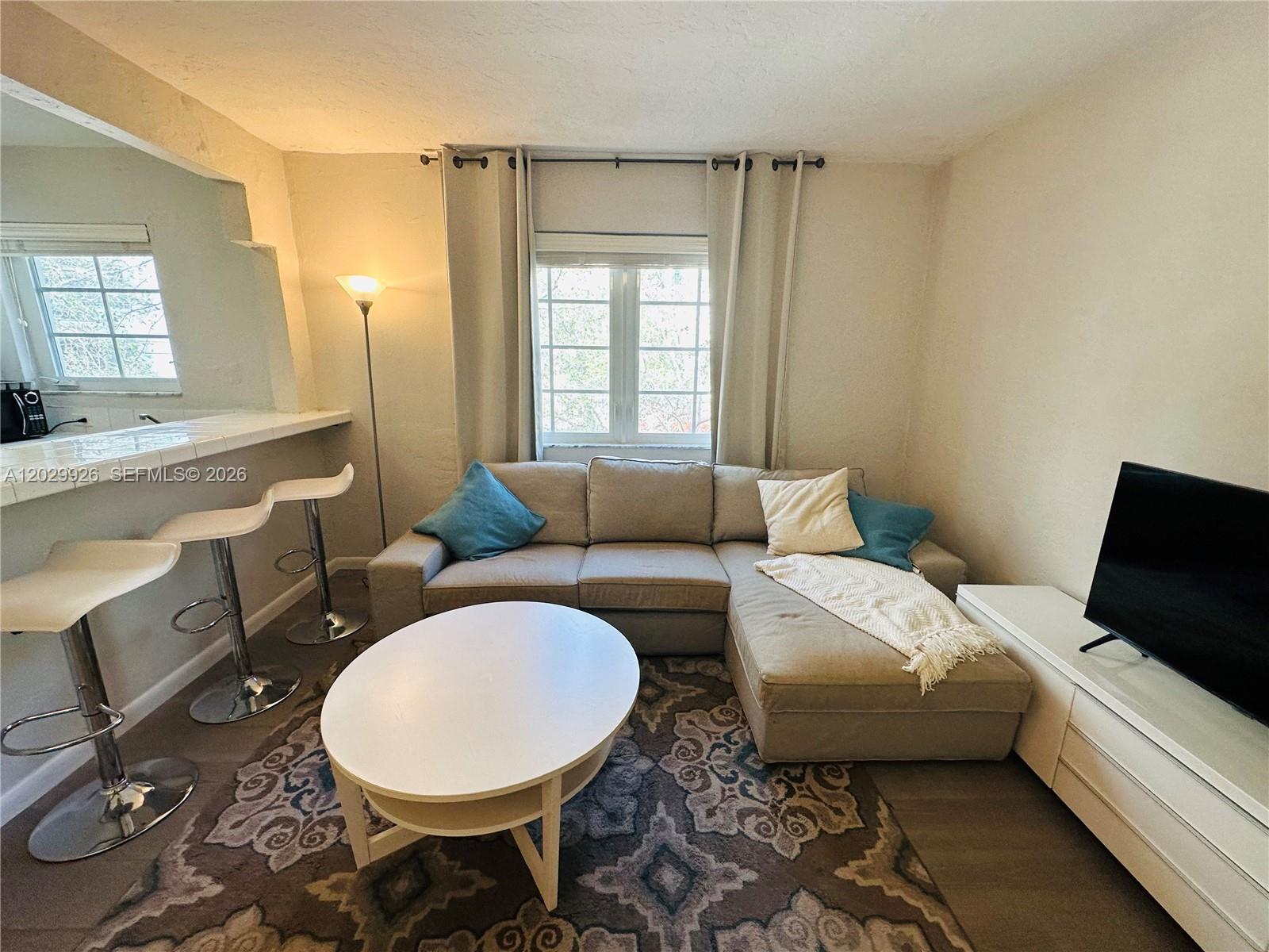 Property photo # 4