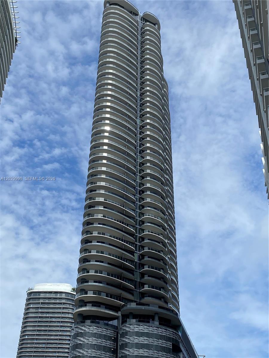 Brickell Flatiron Condo