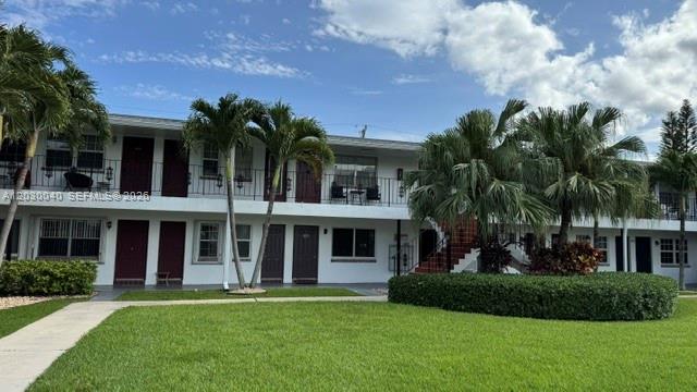 Colonial House Condo