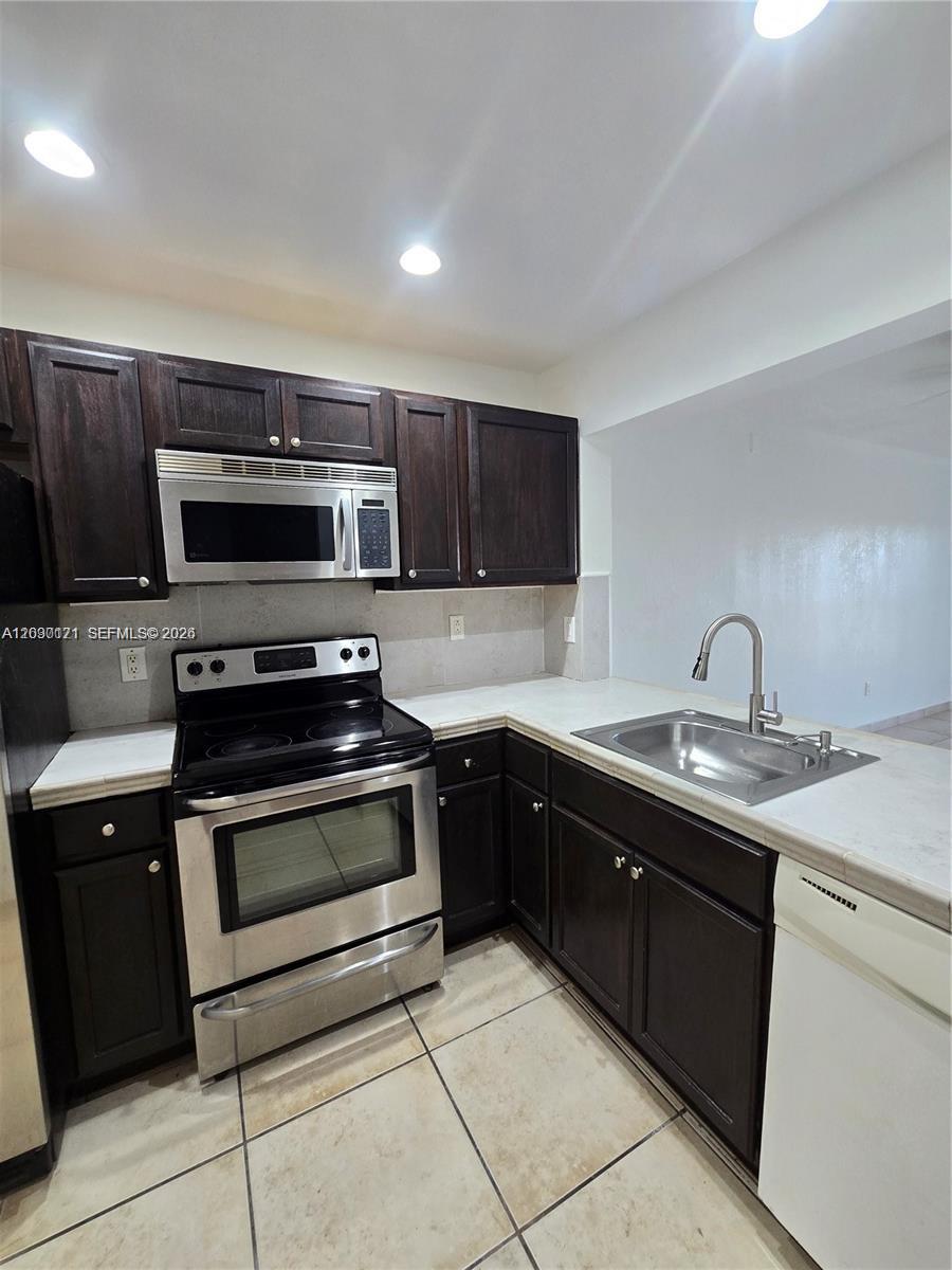 Property photo # 2