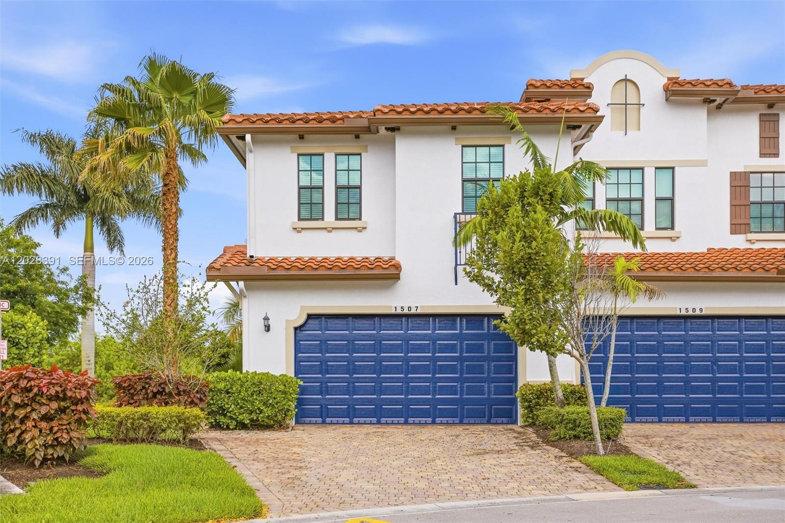Pembroke Lakes South