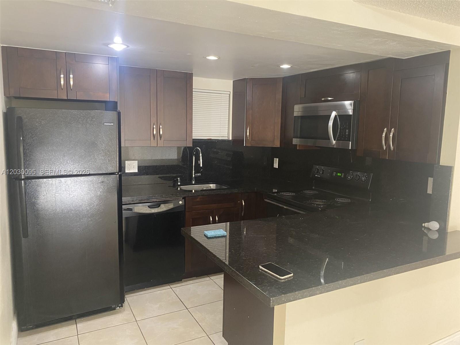 Las Vistas At Doral Condo