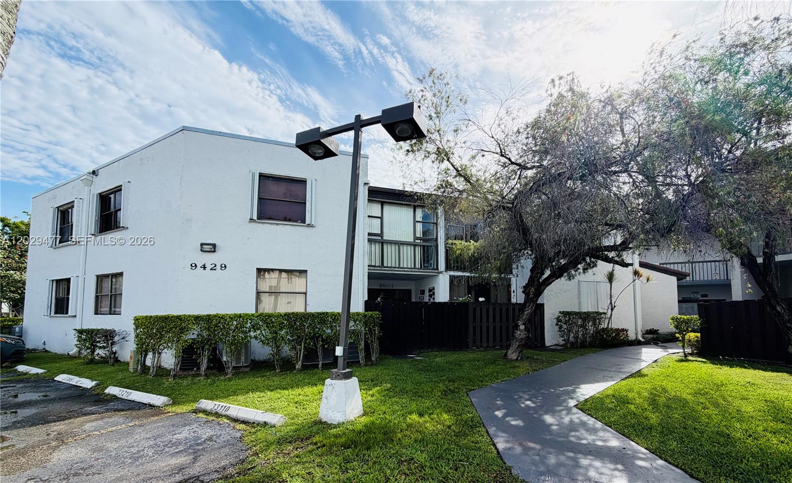 Property photo # 0