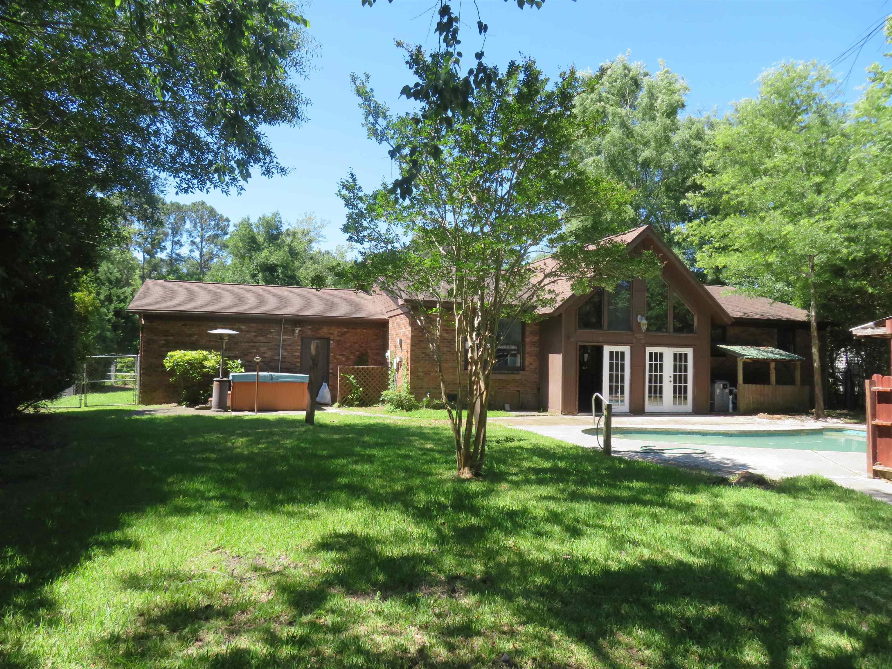 55 Plantation Rd. 