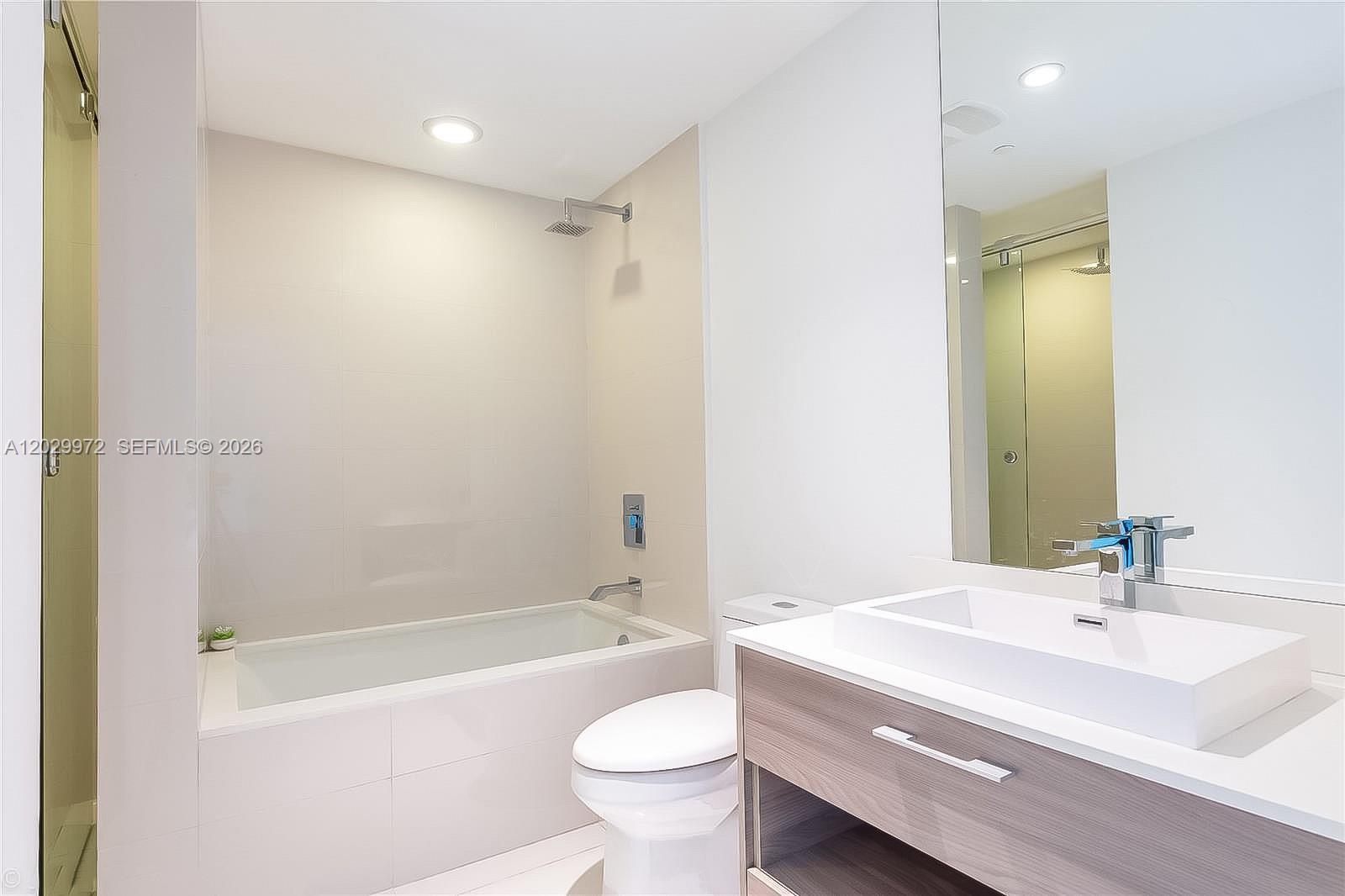 Property photo # 8
