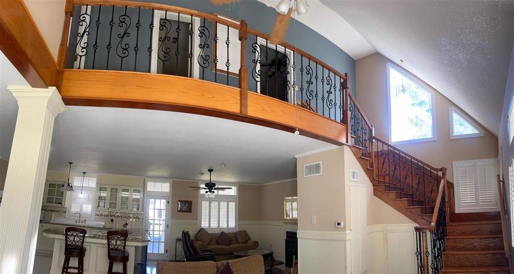 3188 Niblett Bluff Road — photo 2