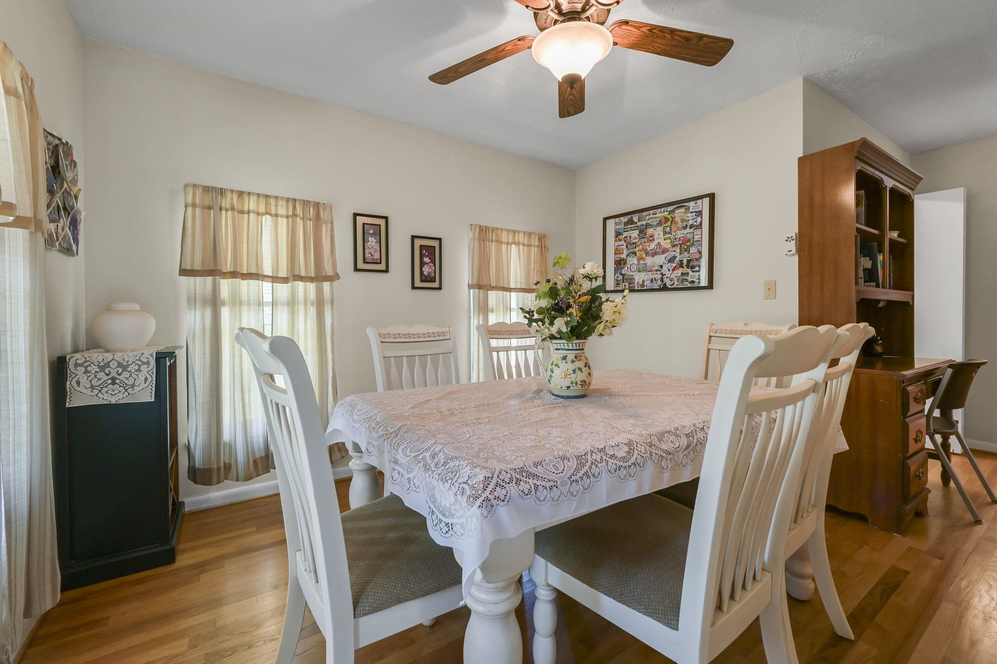 2614270 | Photo 14
