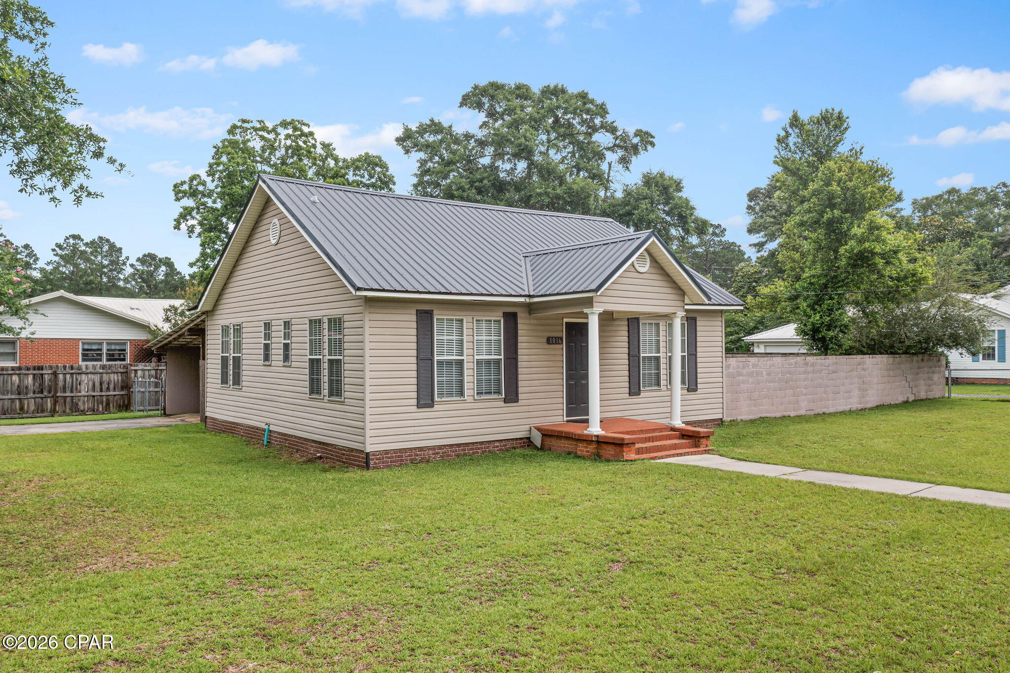2nd image of 1016 10th Avenue, Graceville, FL 32440 | MLS# 790754