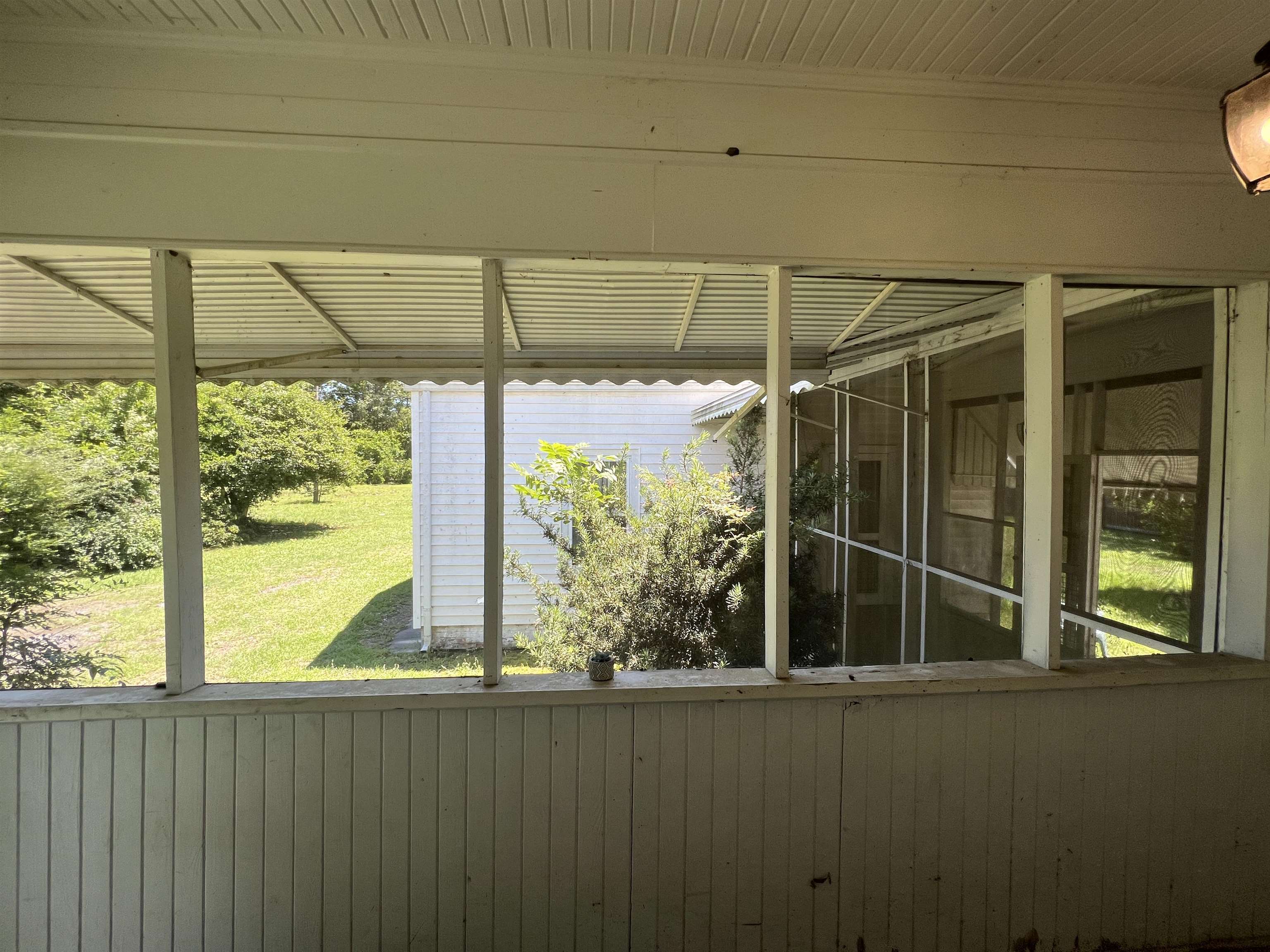2614271 | Photo 22