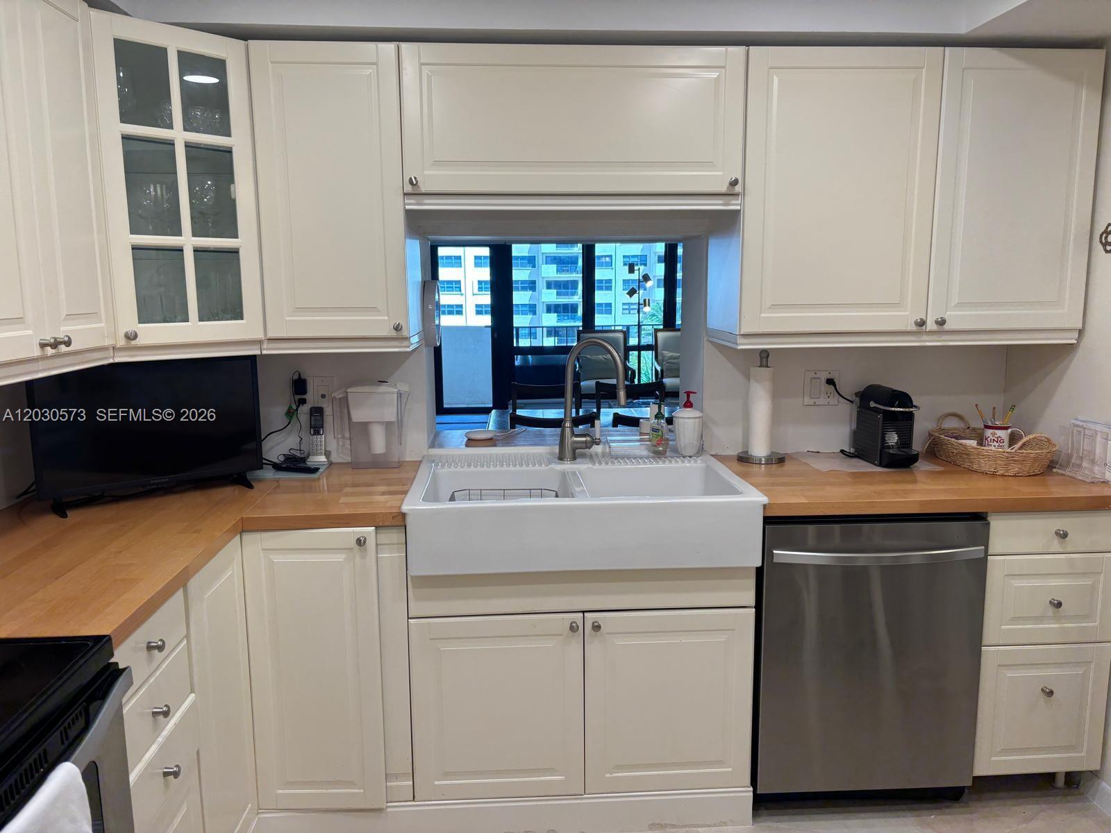 Property photo # 6