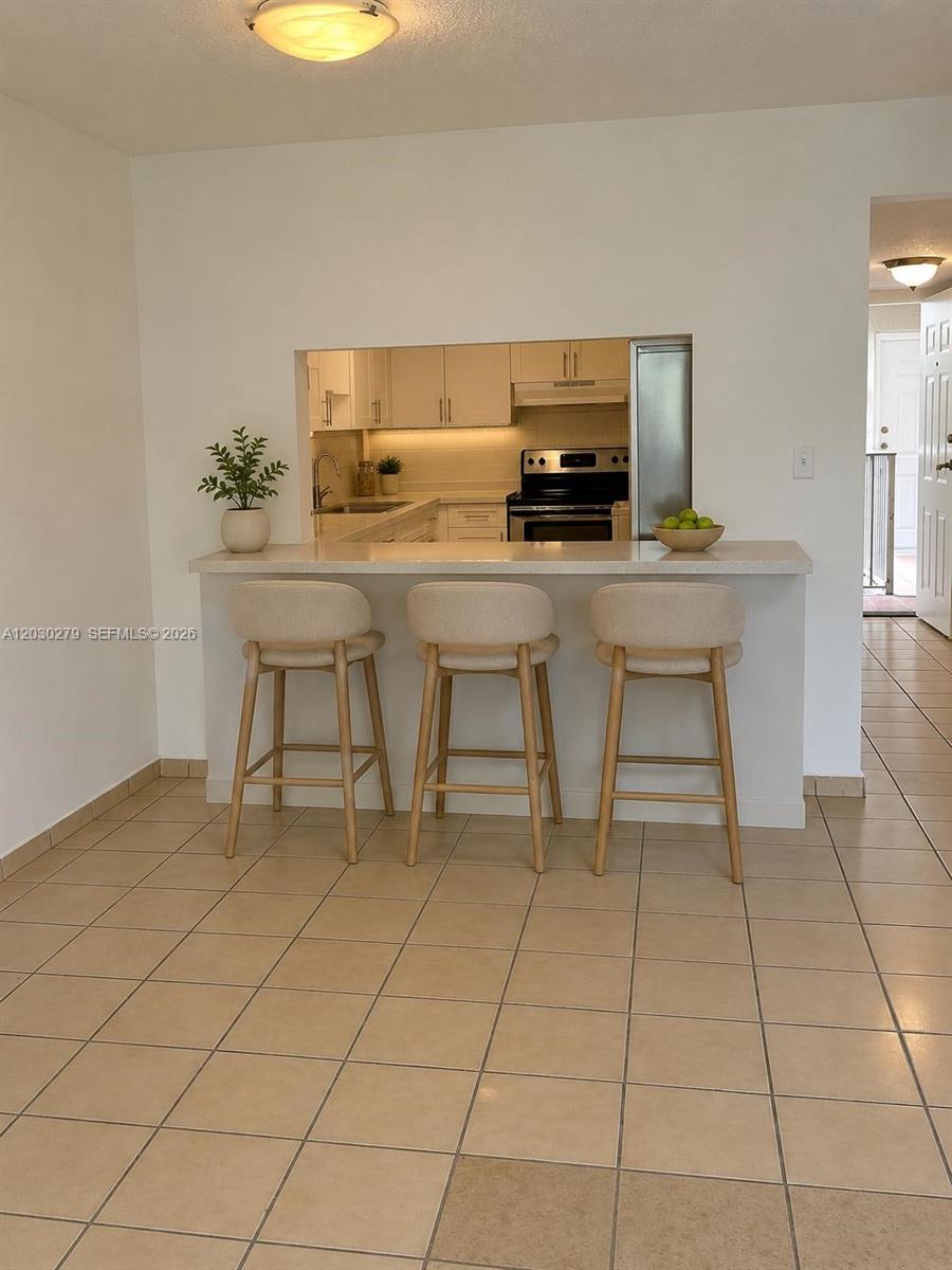 Property photo # 4