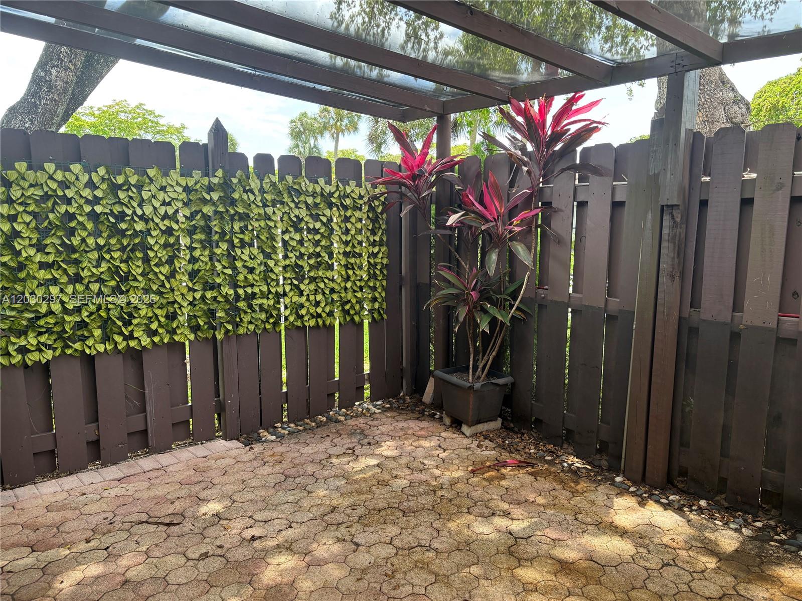 Property photo # 7