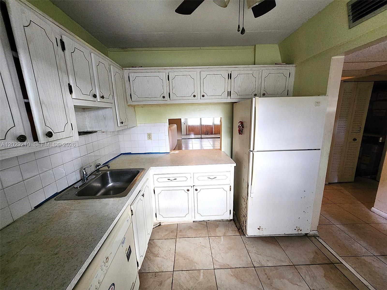 Homes for sale in Margate, FL | 7787 Golf Circle Dr #109, Margate, FL 33063 | MLS# A12029210