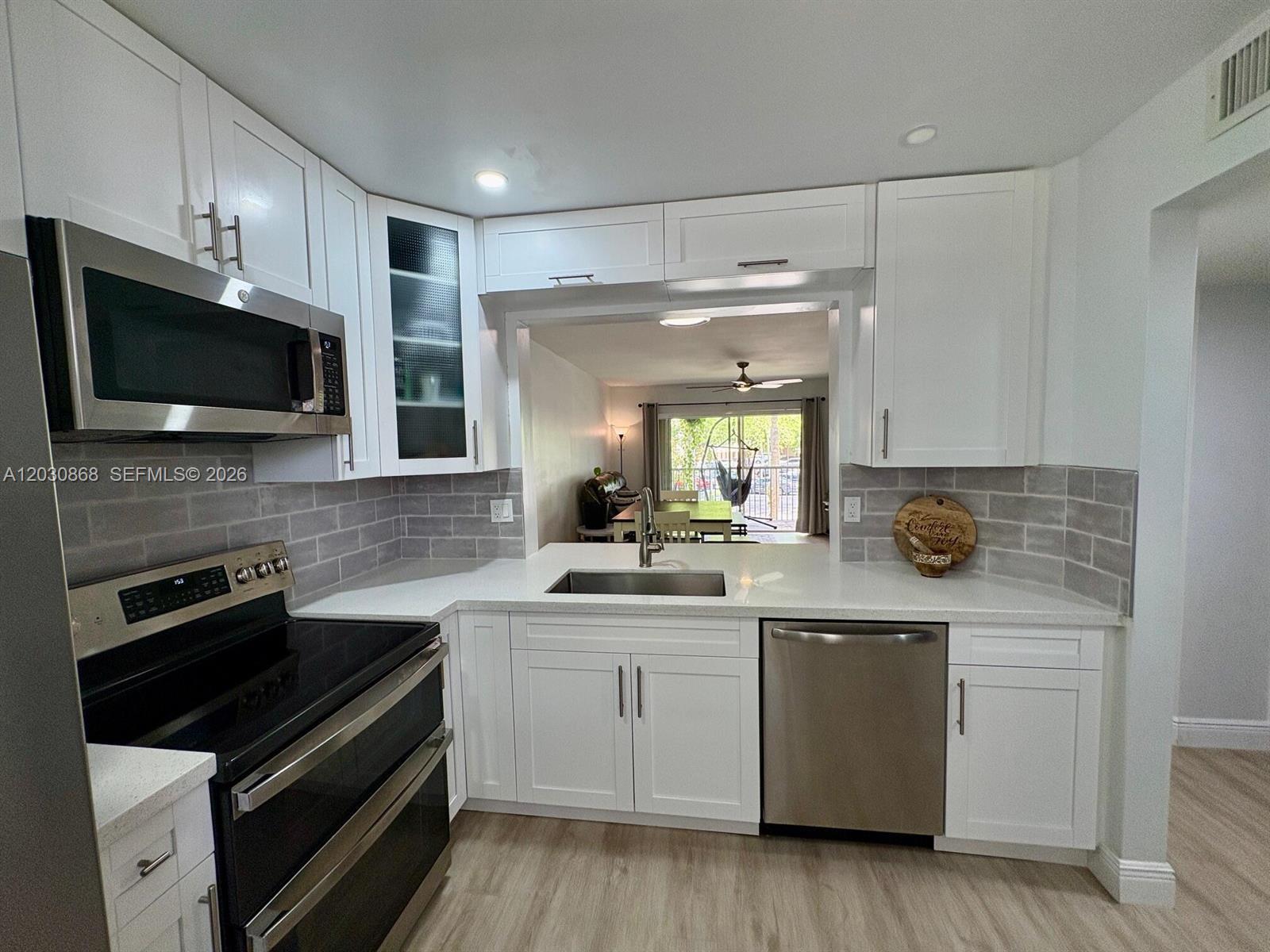 Property photo # 0