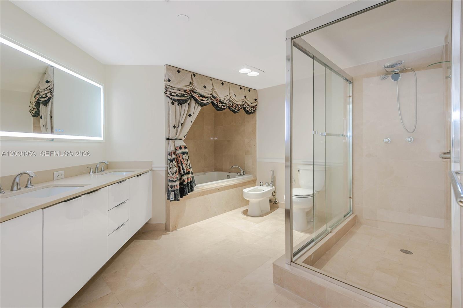Property photo # 6