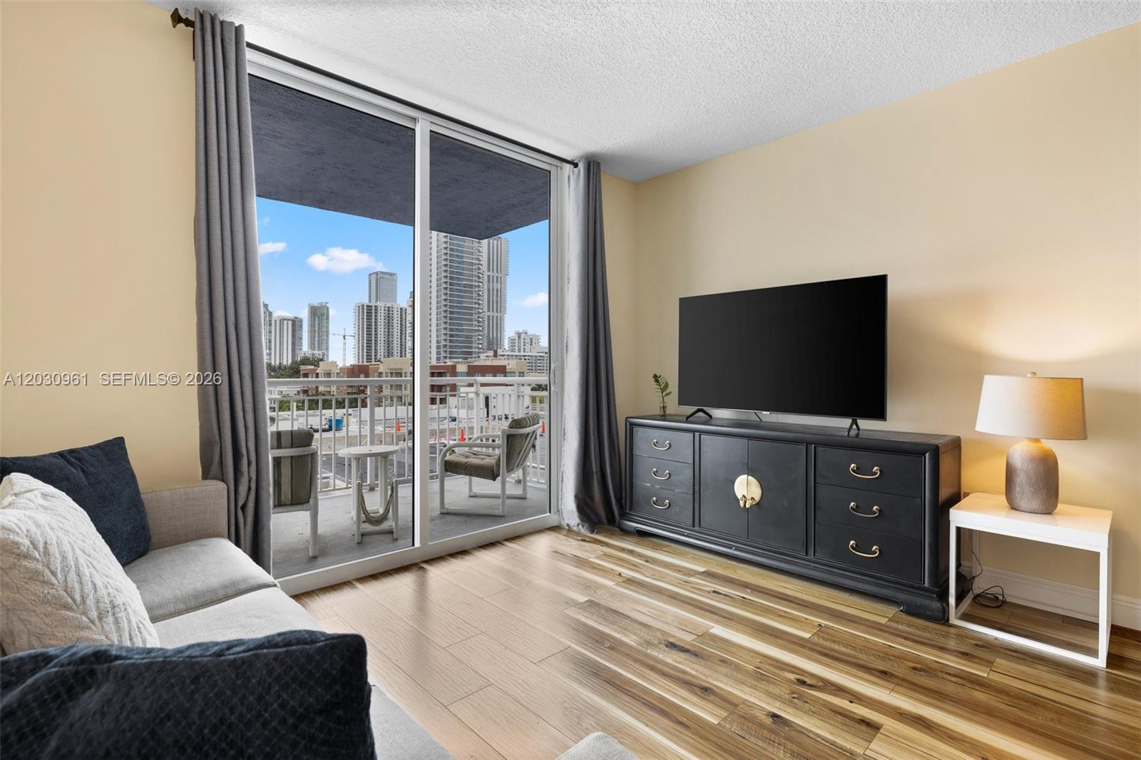Property photo # 8