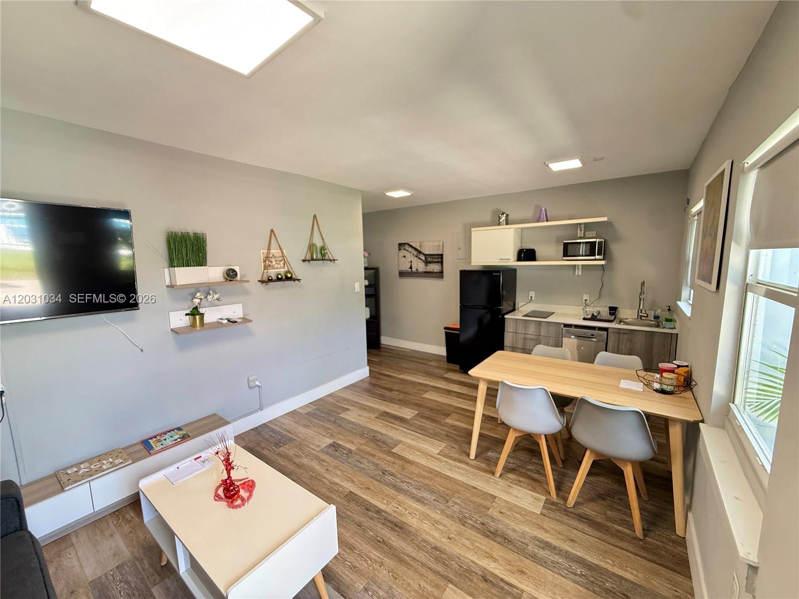 Property photo # 8