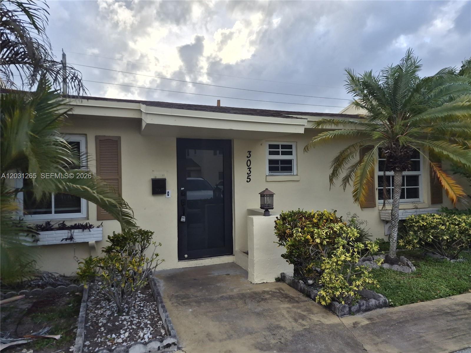 Property photo # 0