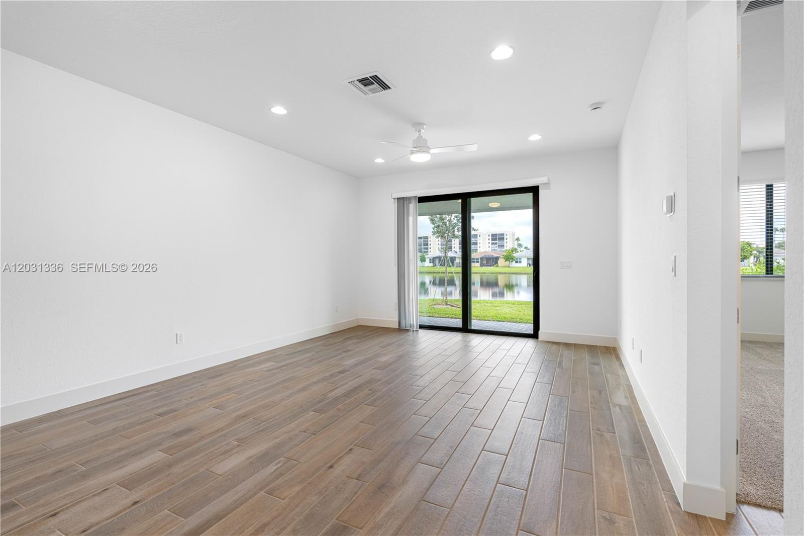 Property photo # 8