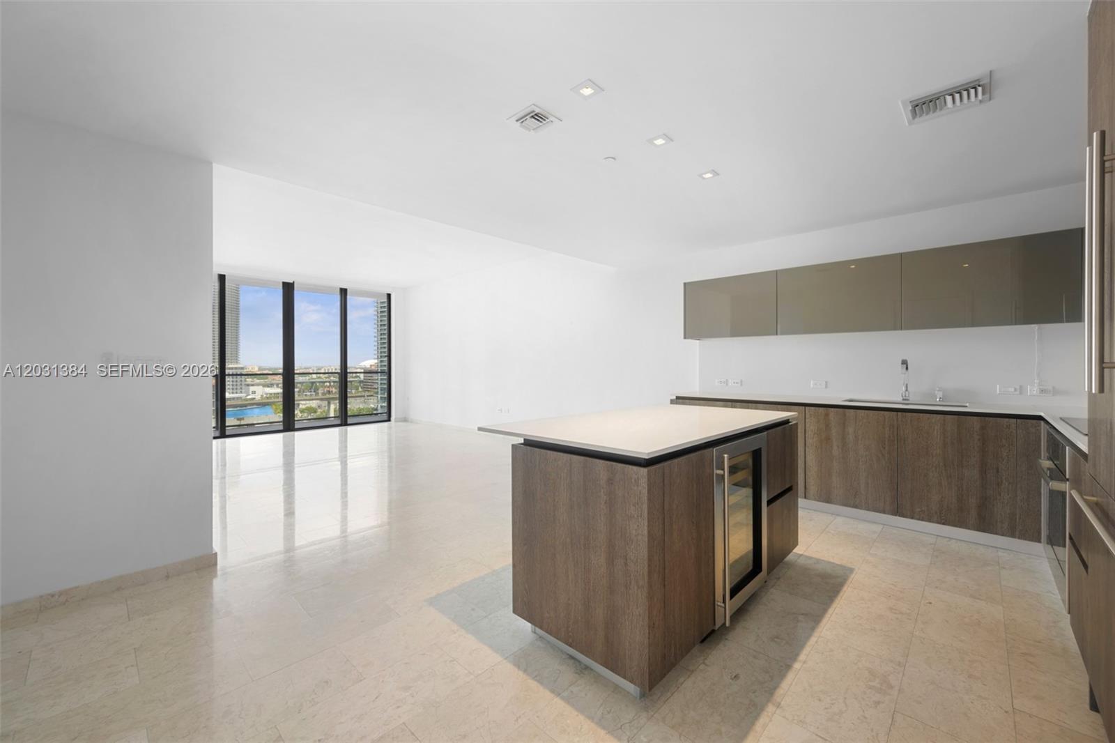 Reach Condo