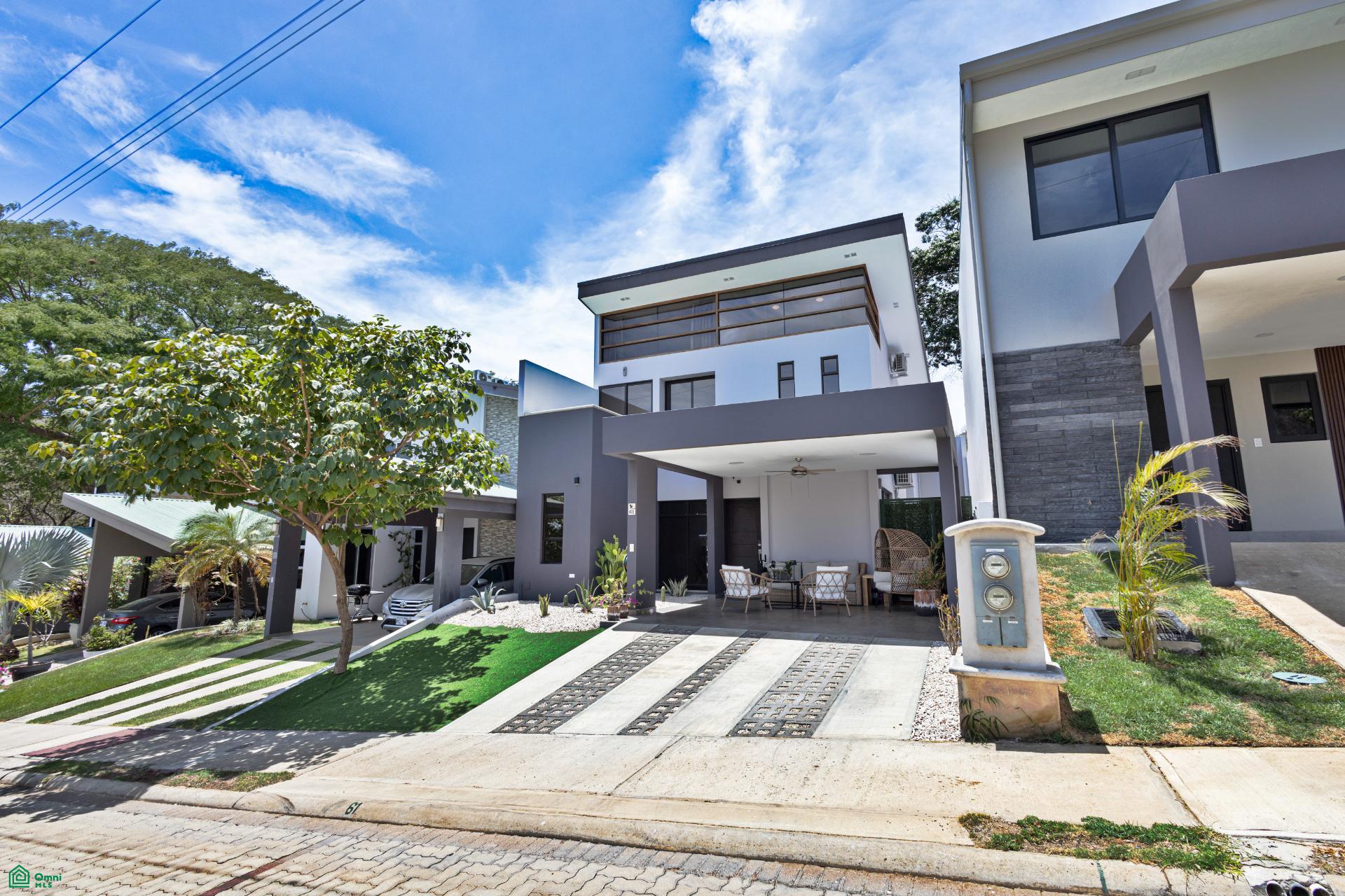 3 bed Single Family Homes For Sale in Carrillo, Guanacaste - 1