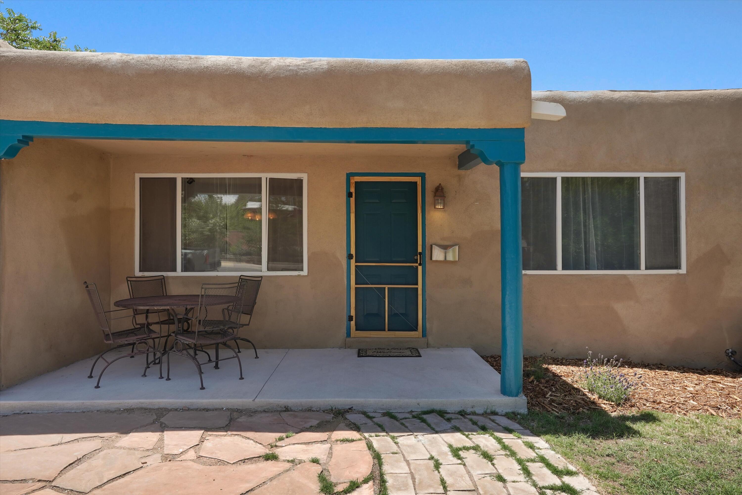 Photo 3 of Sale Pending at 813 Girard Blvd SE, Albuquerque, NM 87106 | MLS# 1104839 | Listing updated on 2026-09-12