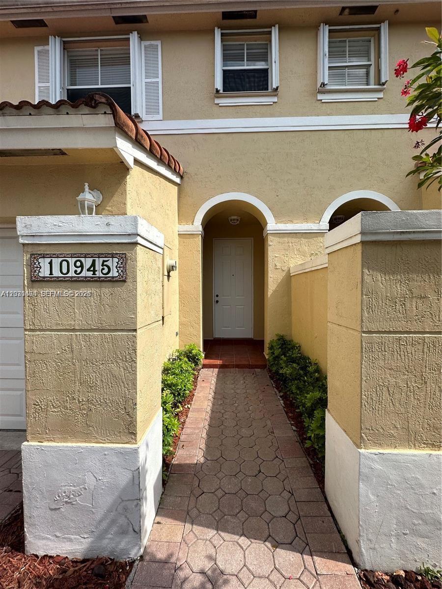 Property photo # 0