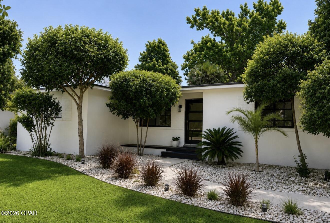Photo 1 of Single family home for sale at 523 S Bonita Ave, Panama City, FL 32401 | MLS# 790840 | Listing updated on 2026-09-10