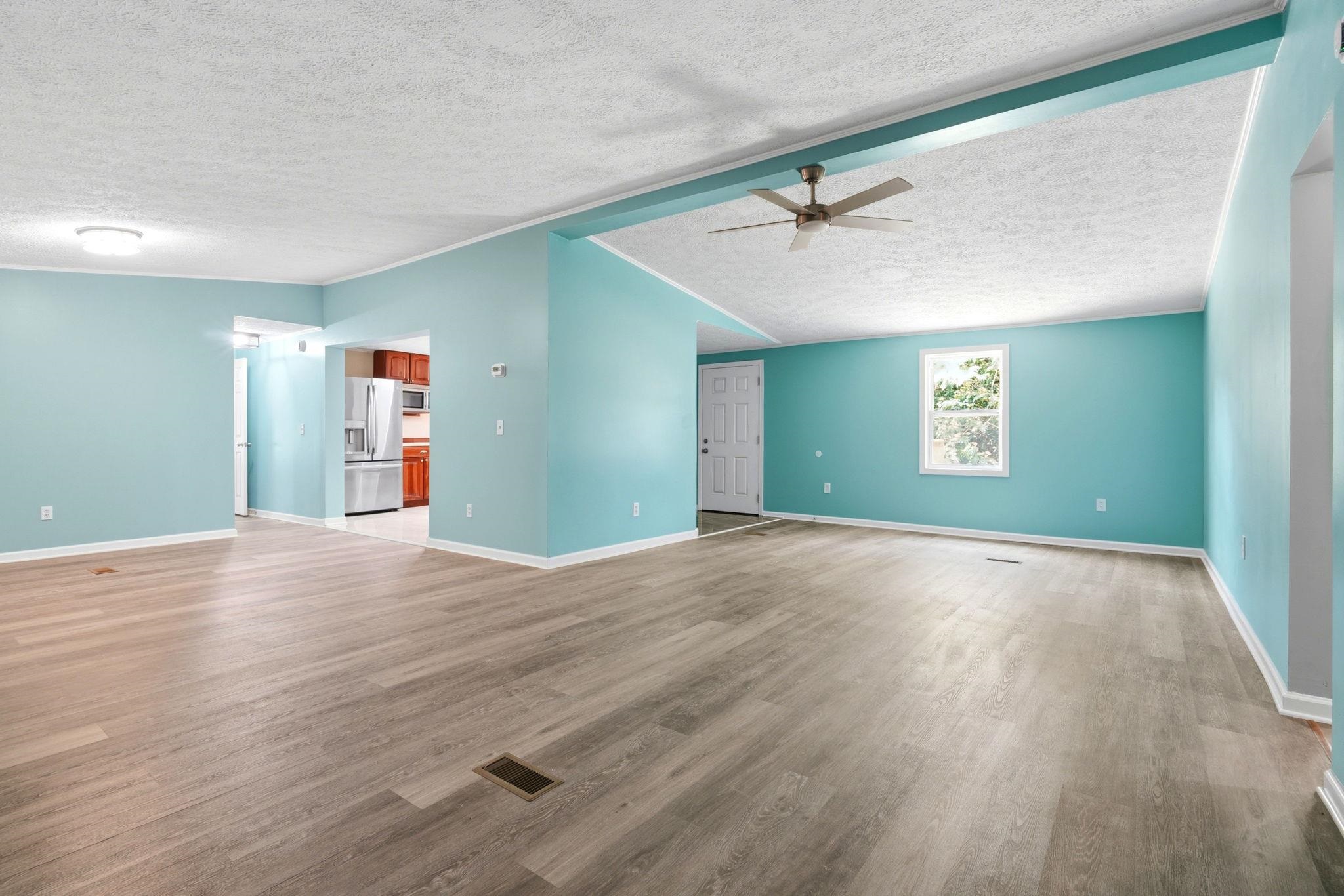 2614448 | Photo 11