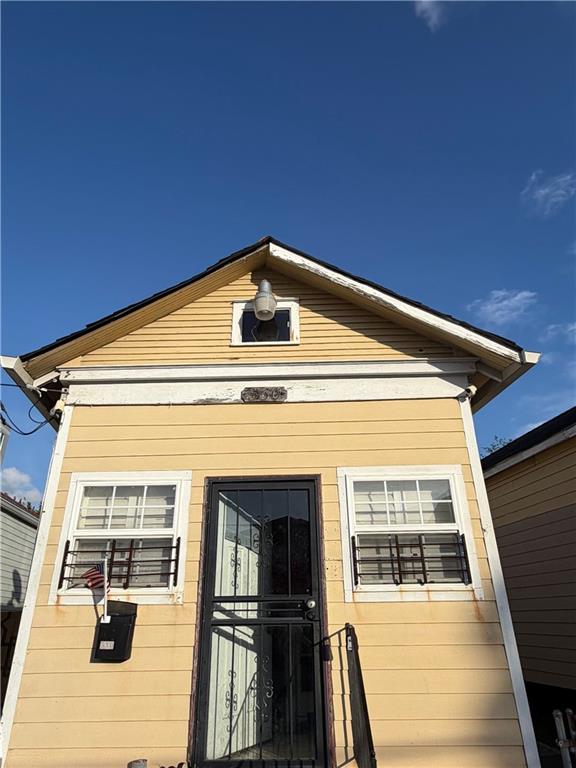 Homes for sale in New Orleans, LA | 530 S Rocheblave St, New Orleans, LA 70119 | MLS# 2561449