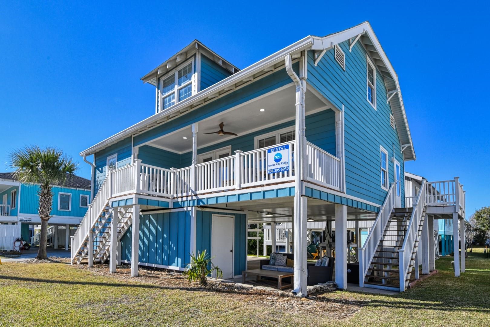 719 N Waccamaw Dr. Garden City, SC 29576