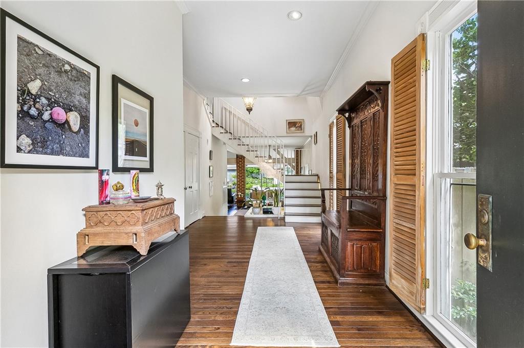 Homes for sale in New Orleans, LA | 1526 Henry Clay Ave, New Orleans, LA 70118 | MLS# 2559505