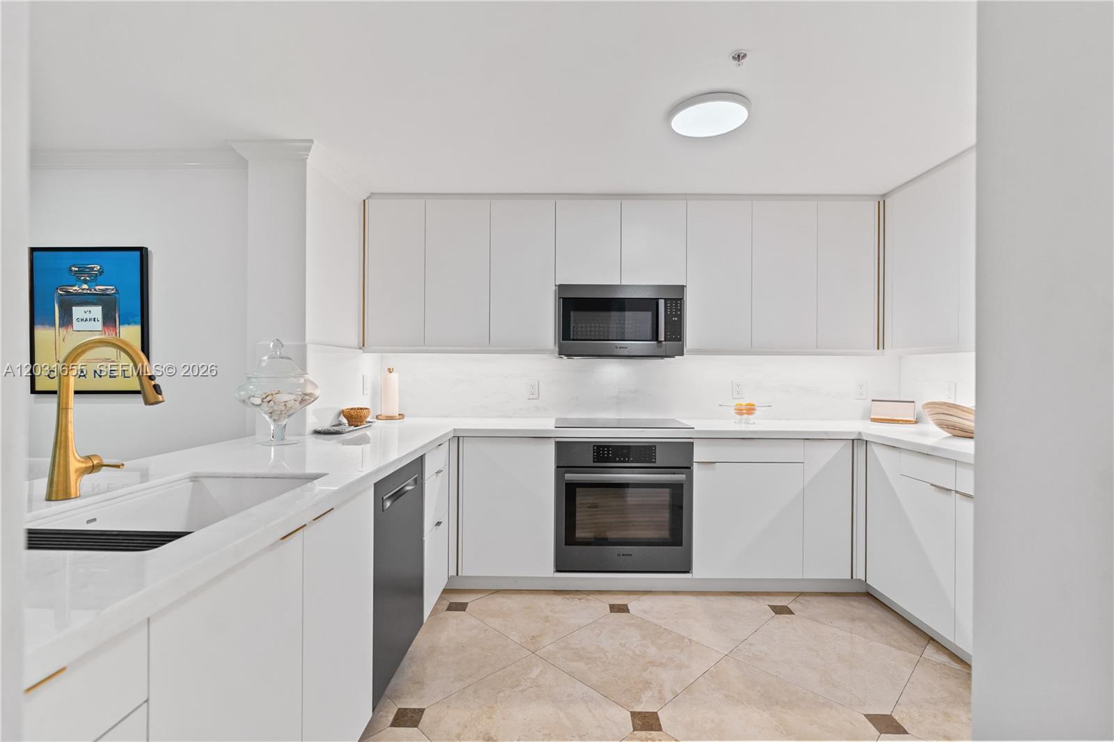 Property photo # 9