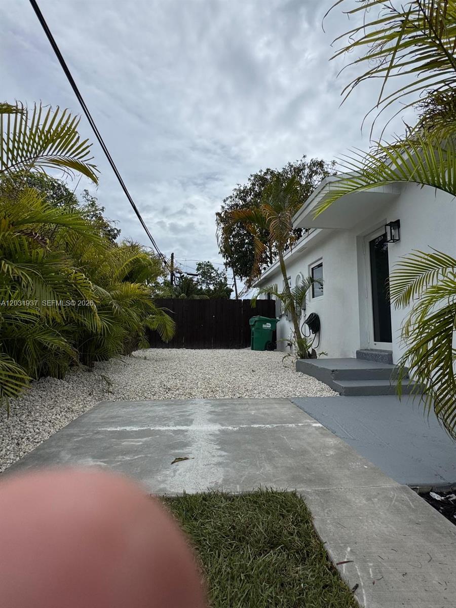 Property photo # 9