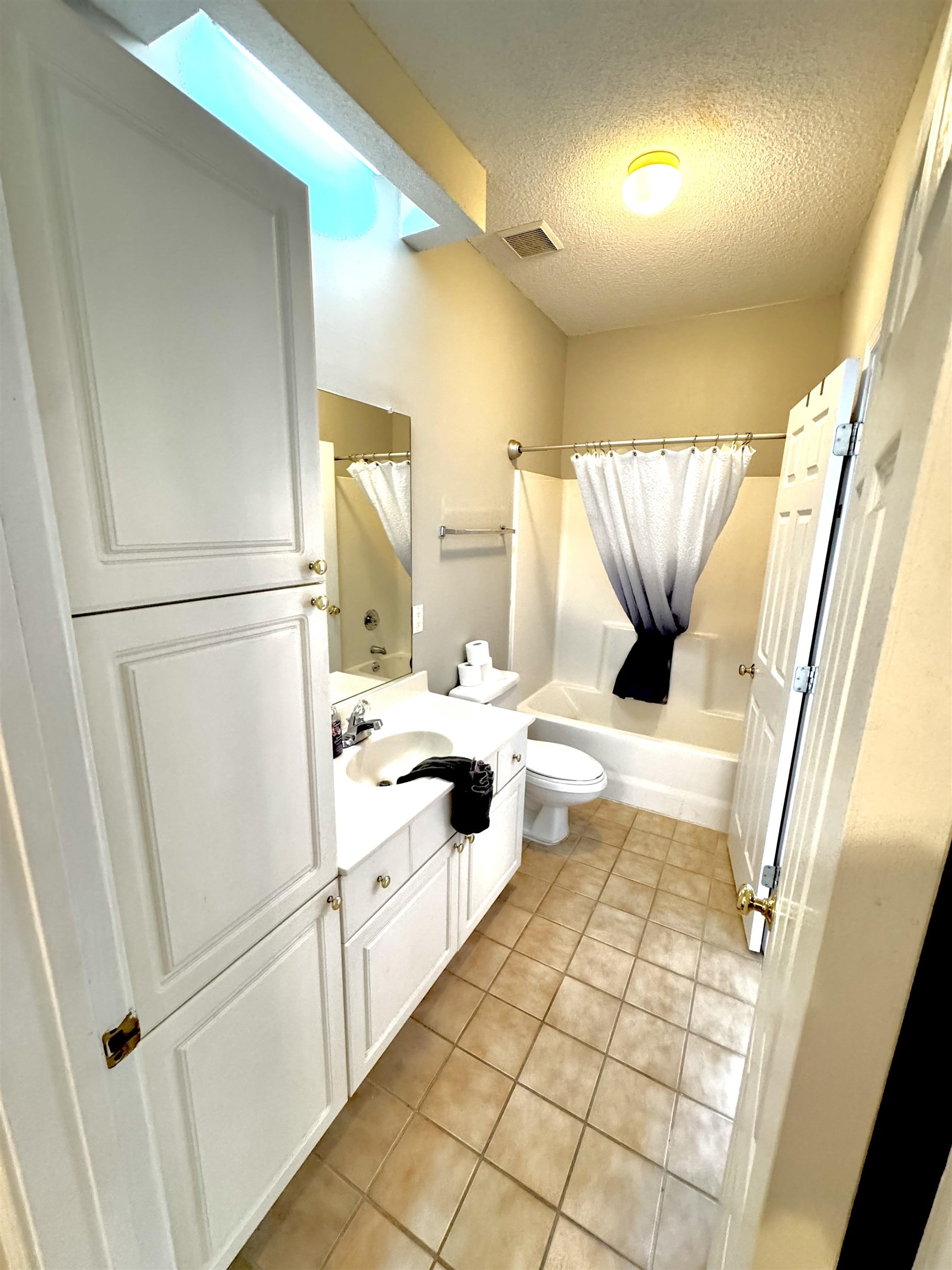 2614501 | Photo 20