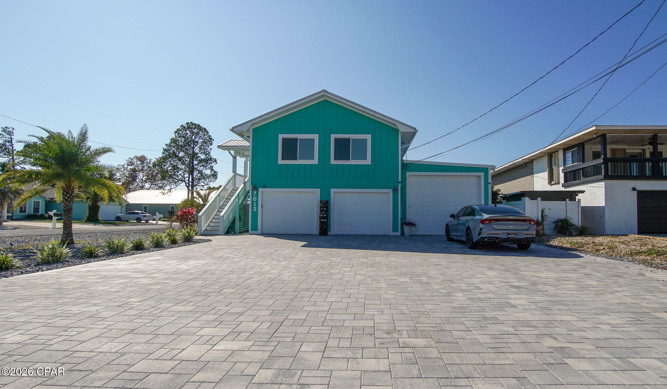 7013 S Lagoon Drive, Panama City Beach, FL 32408 thumbnail, photo 7 of 57