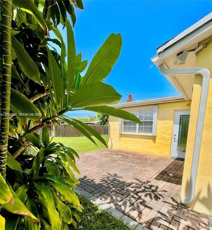 Property photo # 0