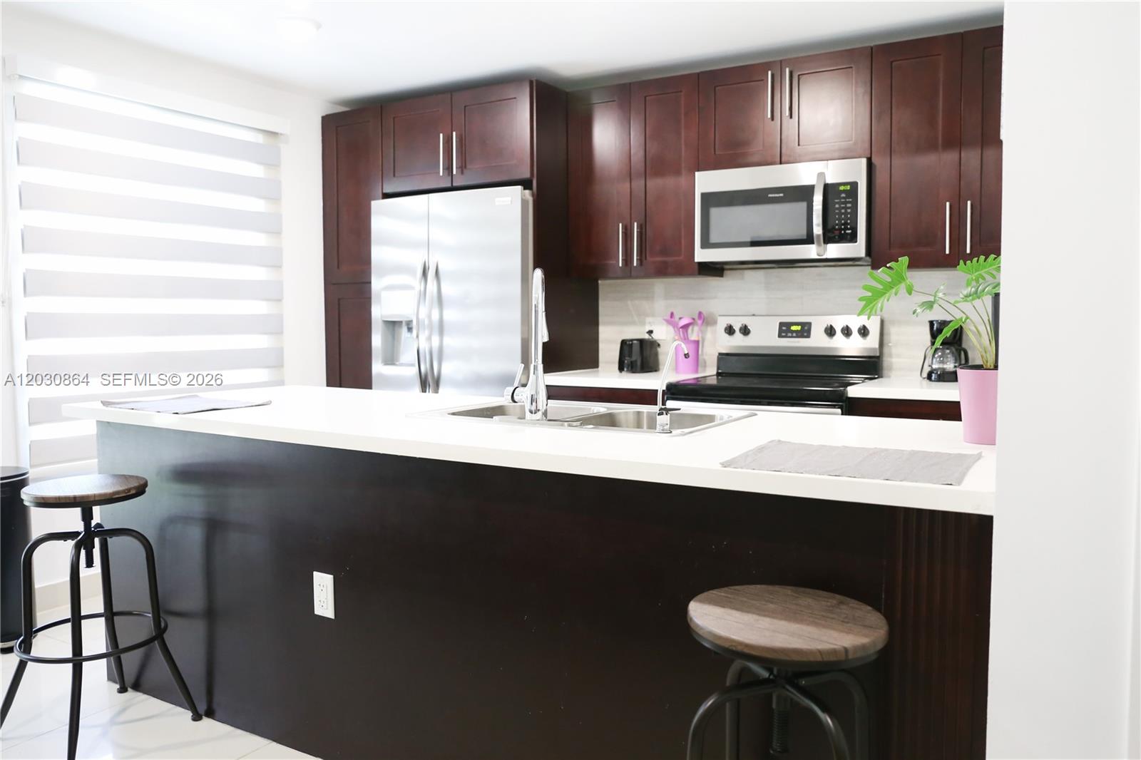Property photo # 6