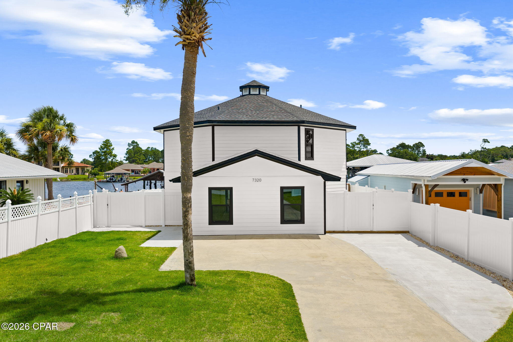 7320 S Lagoon Drive, Panama City Beach, FL 32408 thumbnail, photo 2 of 50