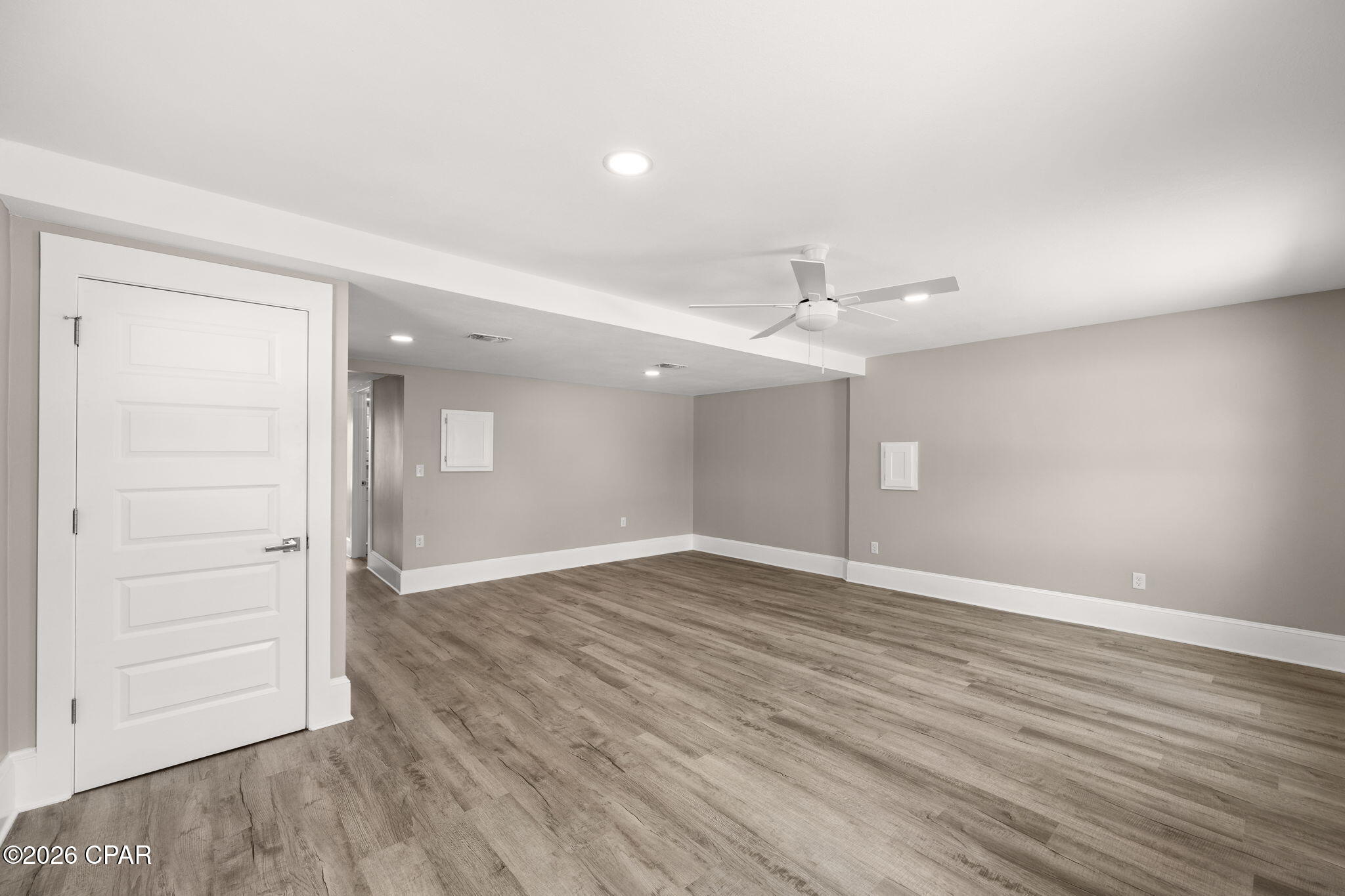 7320 S Lagoon Drive, Panama City Beach, FL 32408 thumbnail, photo 5 of 50