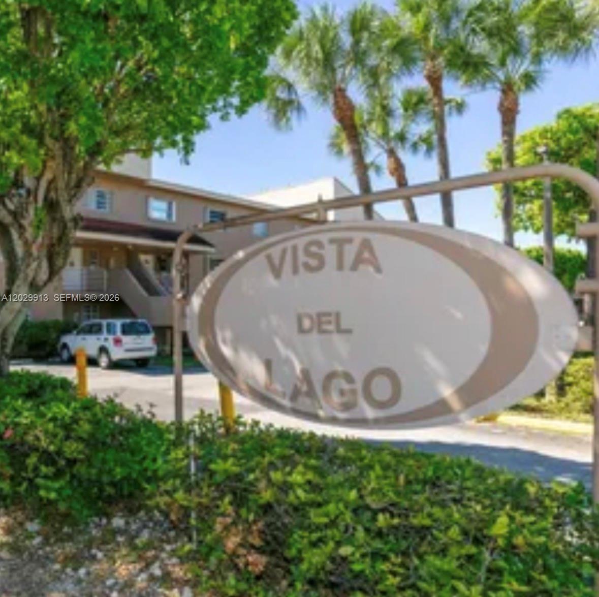 Vista Del Lago Condo V