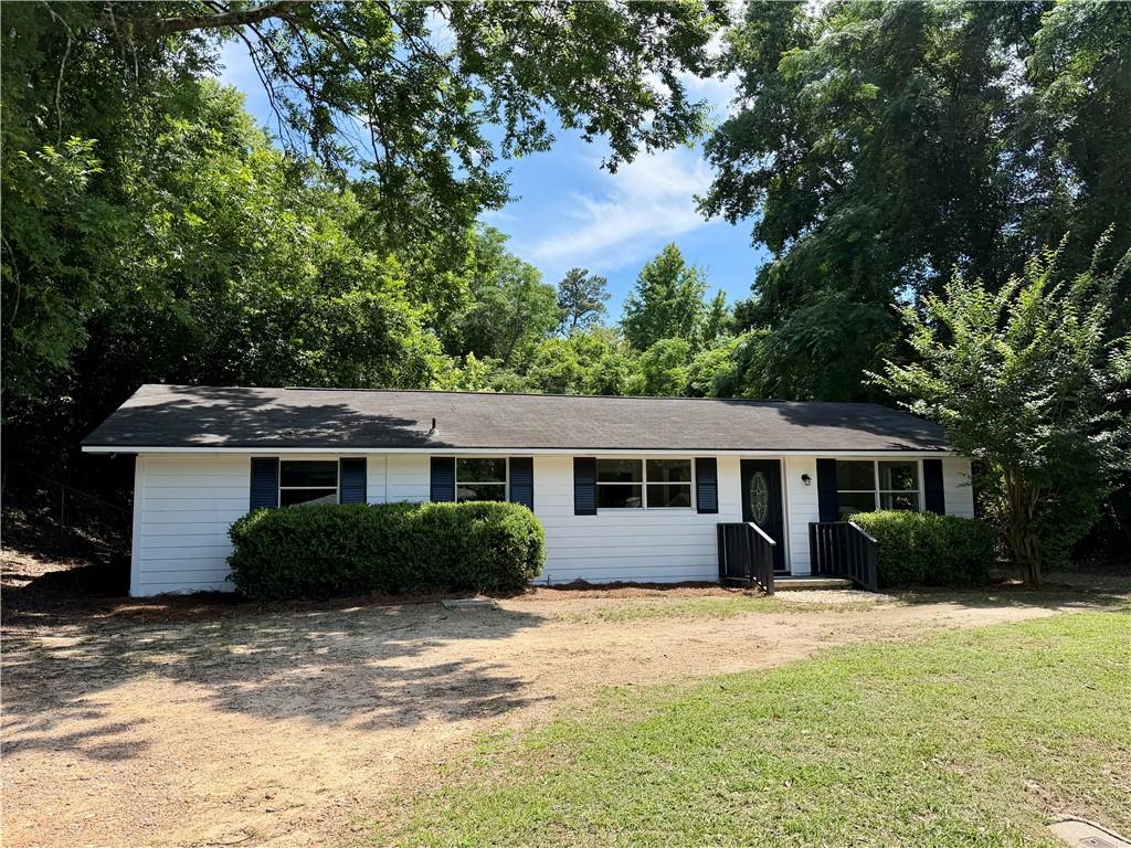 Listing Photo E104055