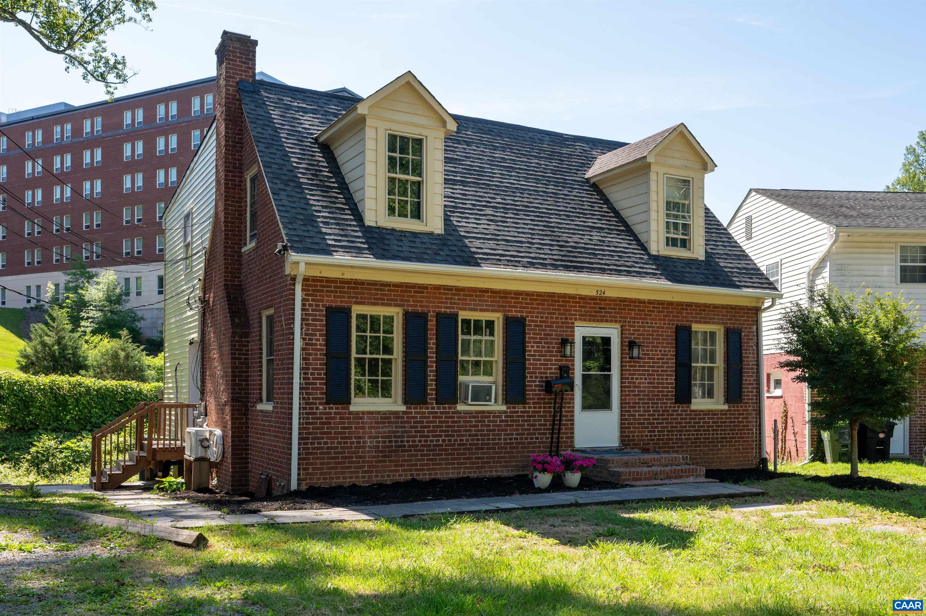 524 VALLEY RD, Charlottesville, VA 22903