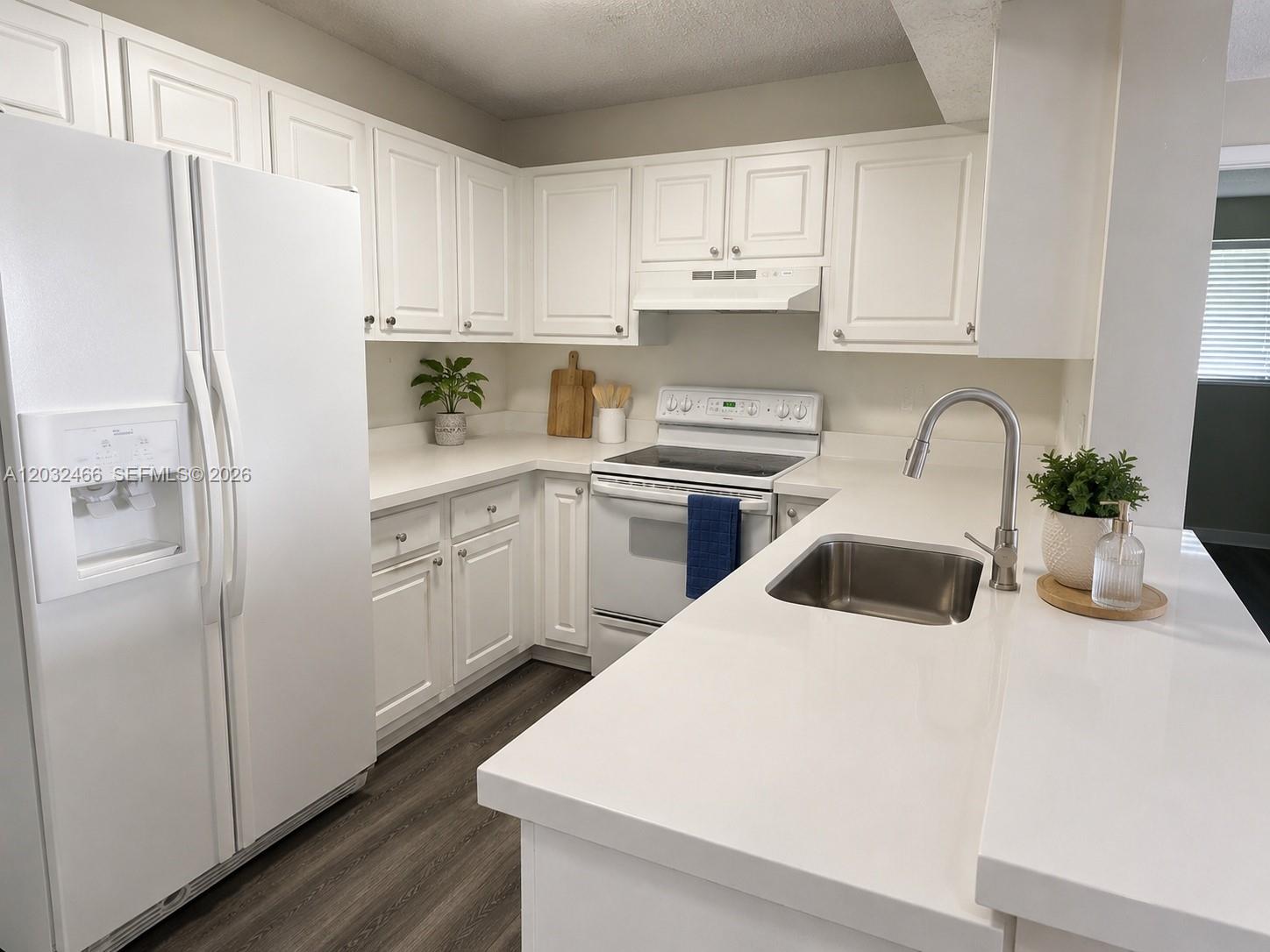 Palms Of Pembroke Condo