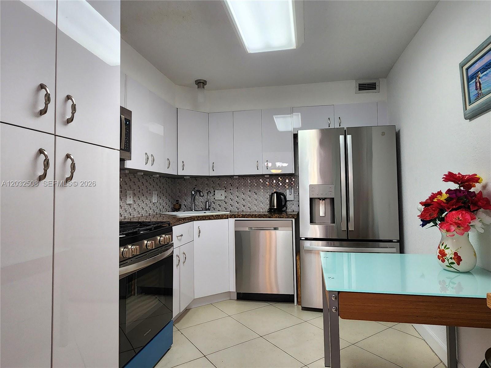 Property photo # 4