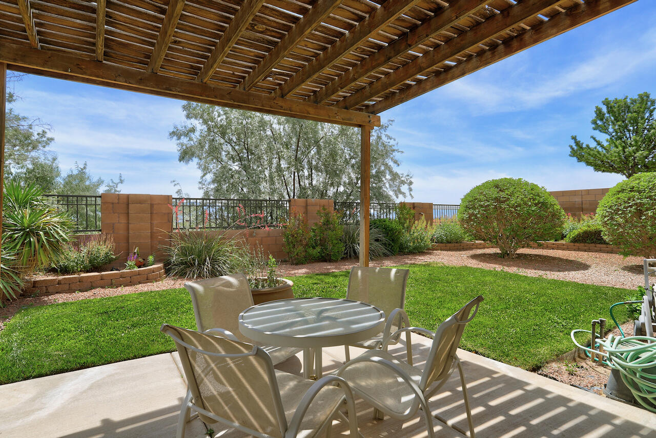 Photo 2 of Single family home for sale at 10216 Avenida Vista Sol Nw, Albuquerque, NM 87114 | MLS# 1105023 | Listing updated on 2026-09-29