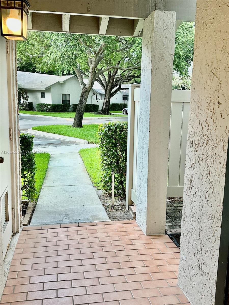 Property photo # 6