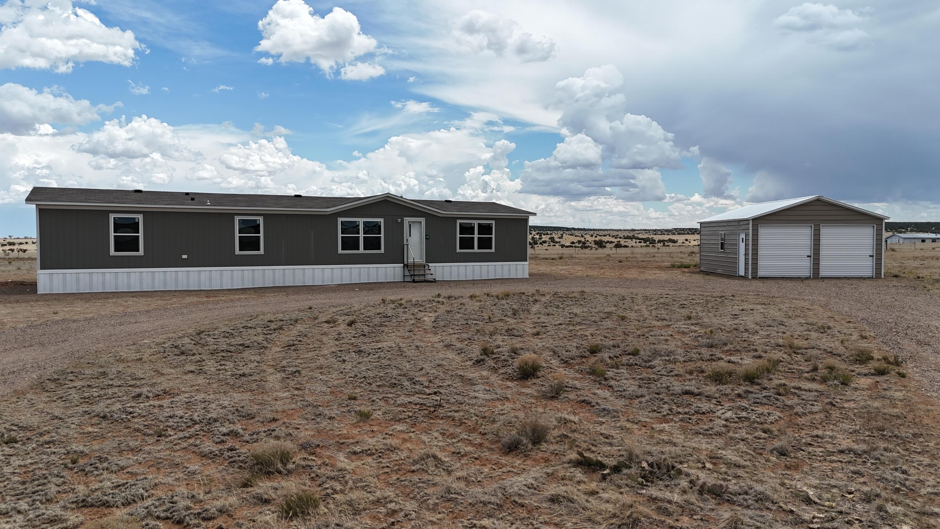 15 Coyote Loop, Moriarty